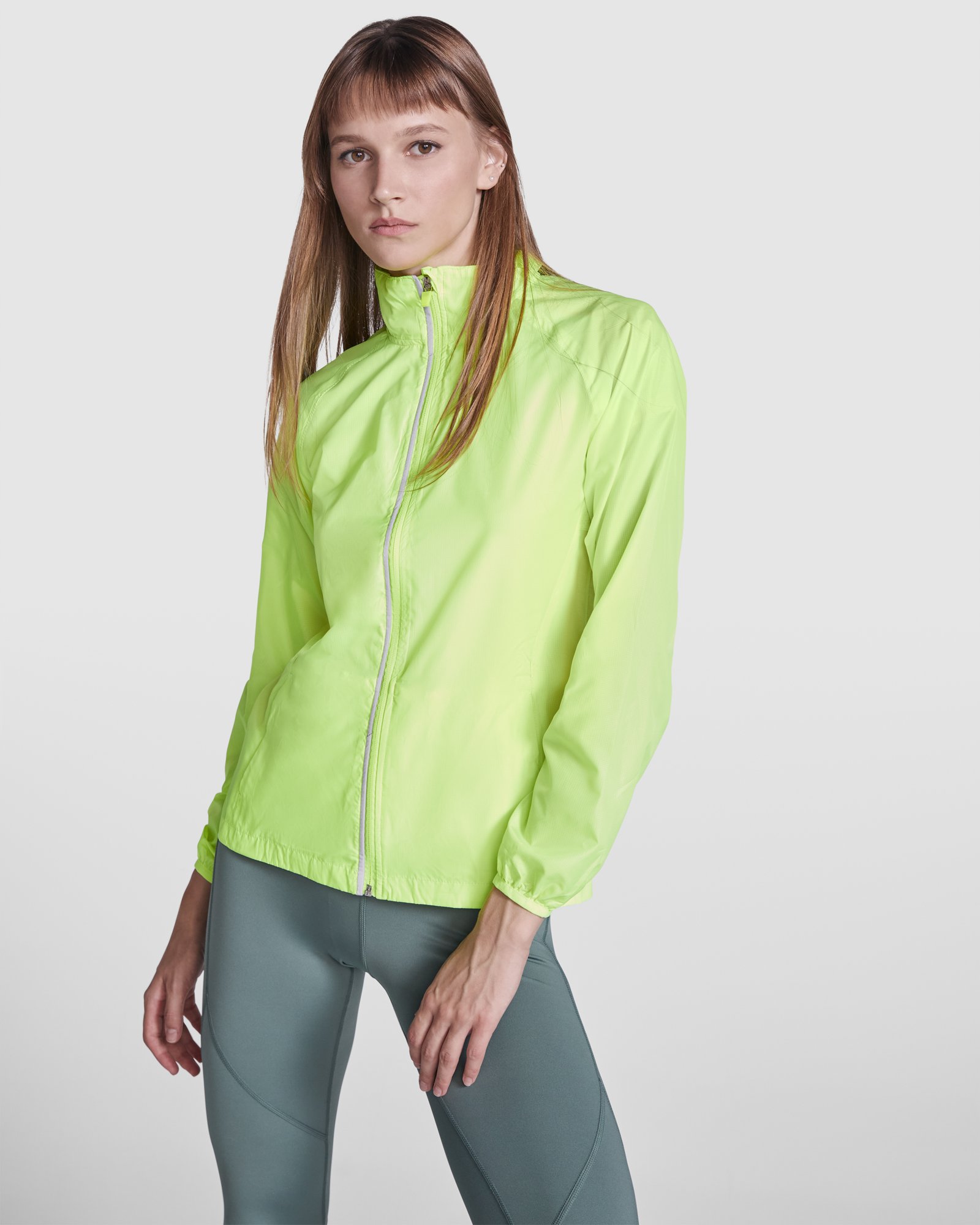 Chaqueta Cortavientos Técnica Entallada para Mujer (Roly Glasgow Woman CV5051)